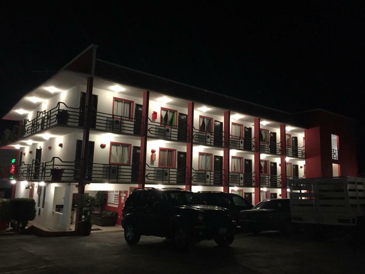 Hotel Descanso Inn Tijuana Eksteriør bilde